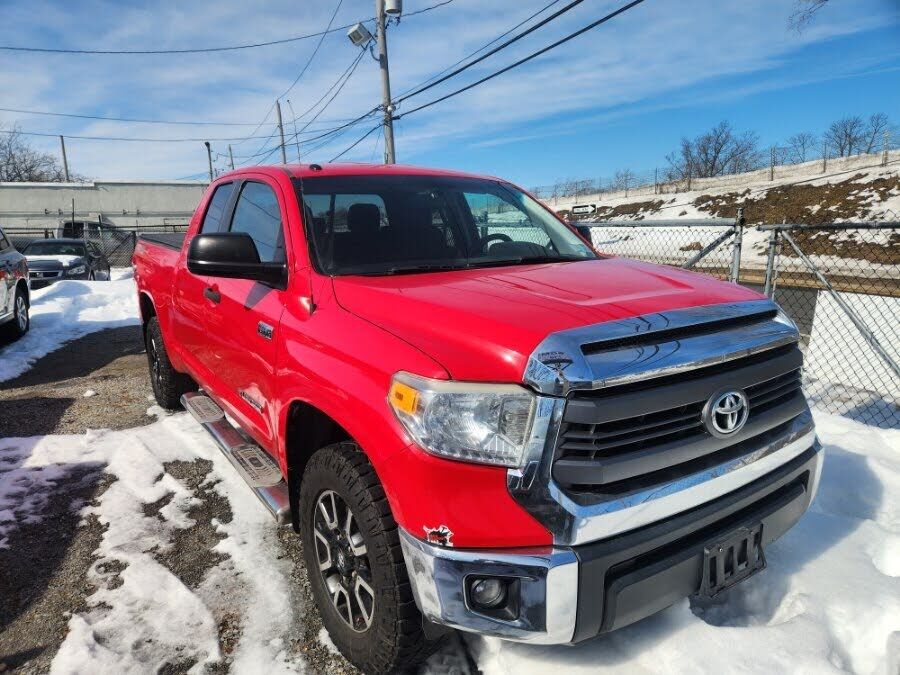 2014 TOYOTA Tundra