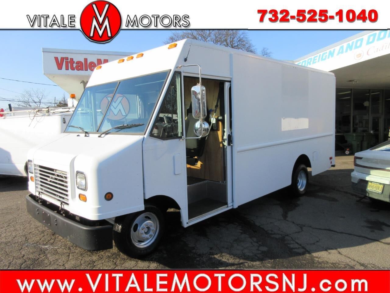 2011 FORD E-350