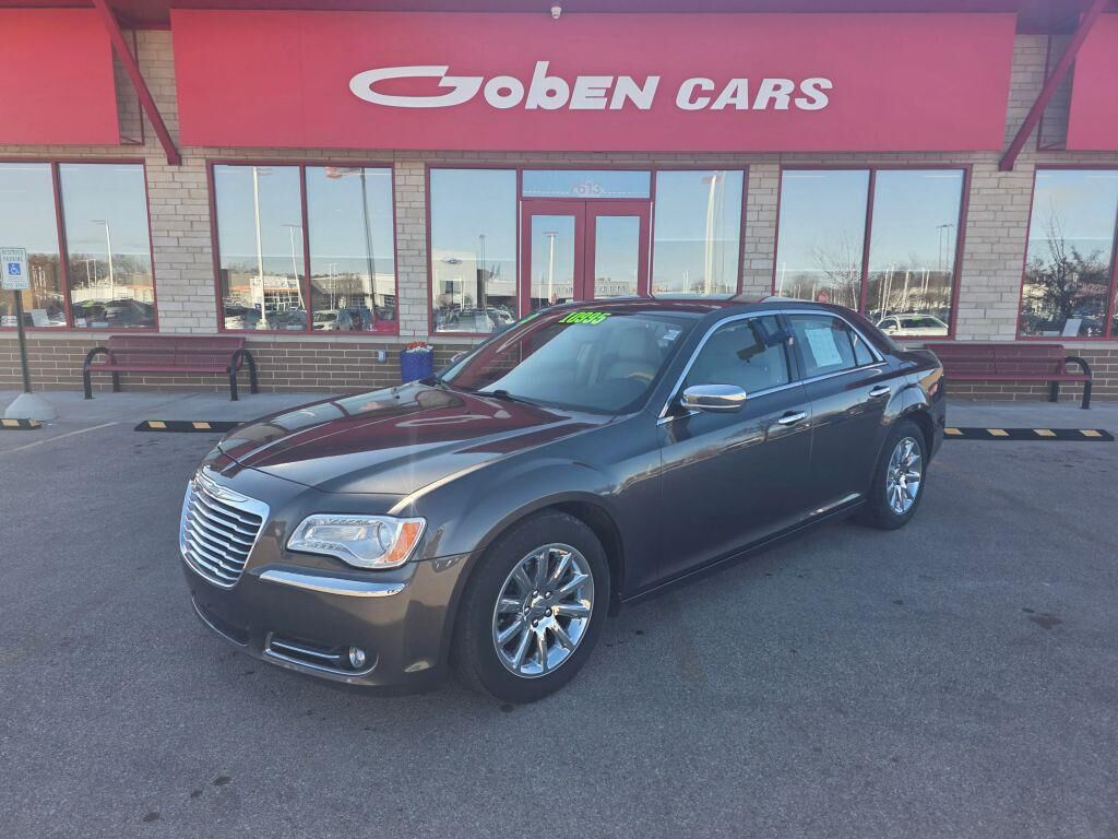 2013 CHRYSLER 300