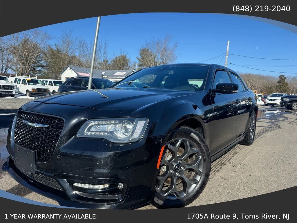 2018 CHRYSLER 300