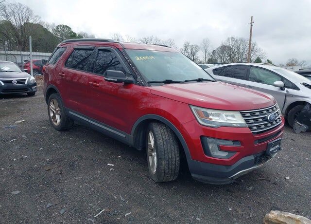 2017 FORD Explorer