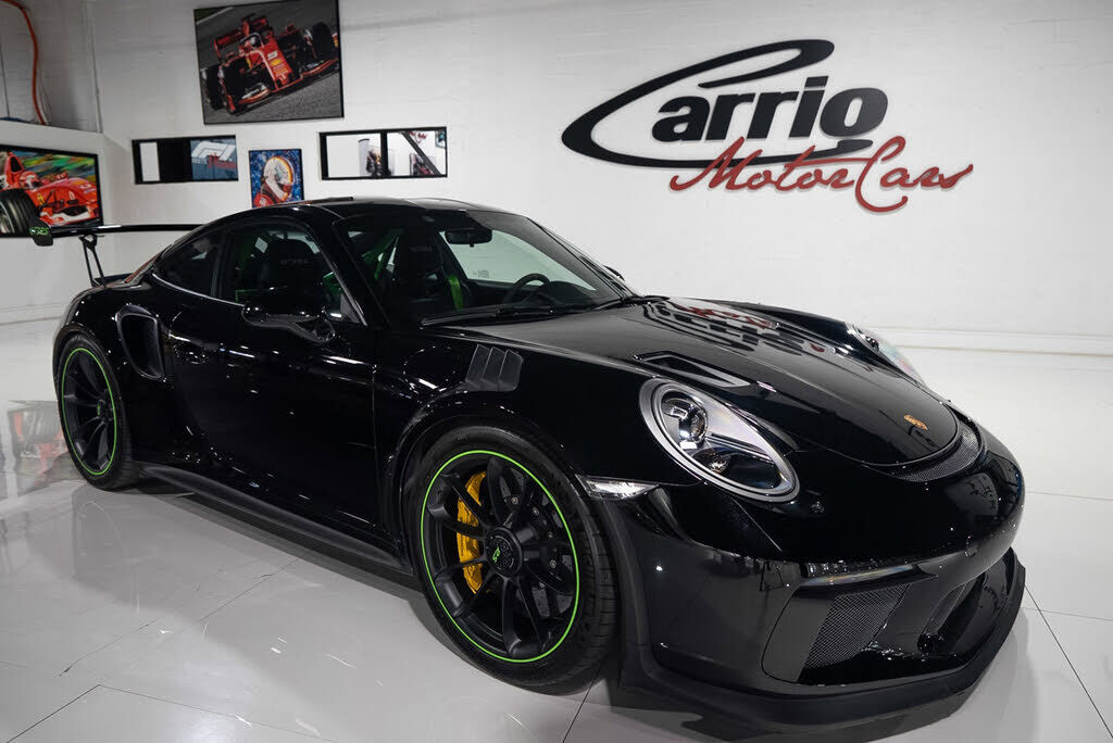 2019 PORSCHE 911