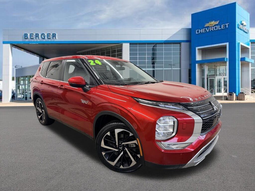 2024 MITSUBISHI Outlander