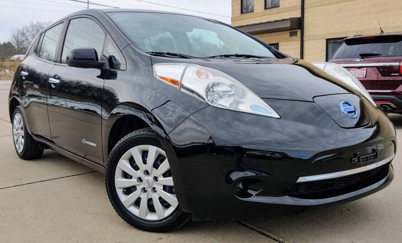 2016 NISSAN Leaf