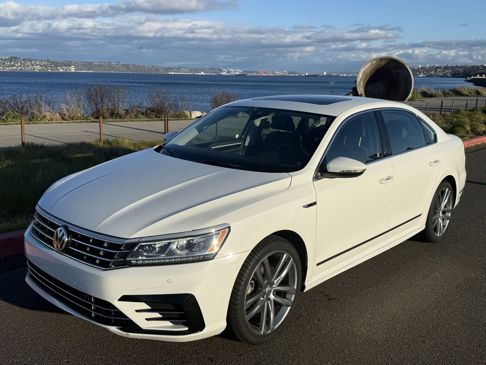 2019 VOLKSWAGEN Passat