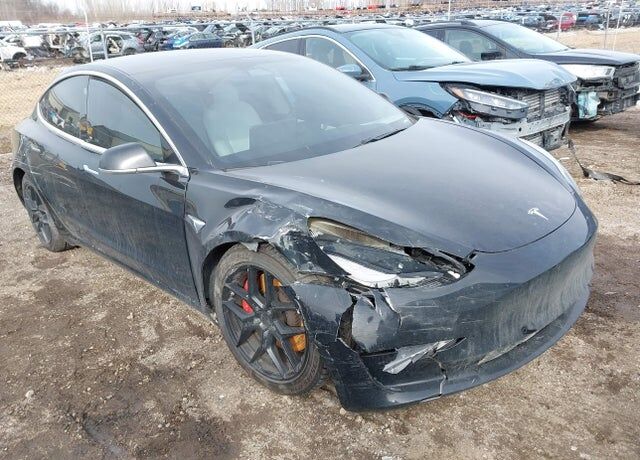 2020 TESLA Model 3