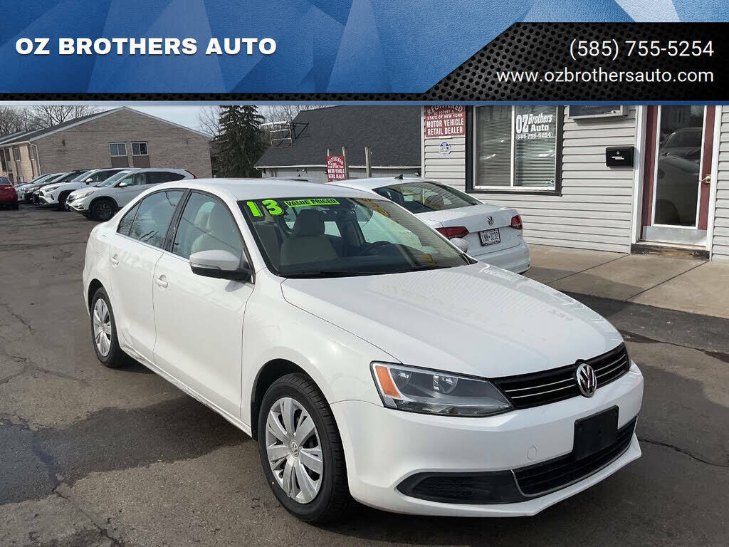 2013 VOLKSWAGEN Jetta