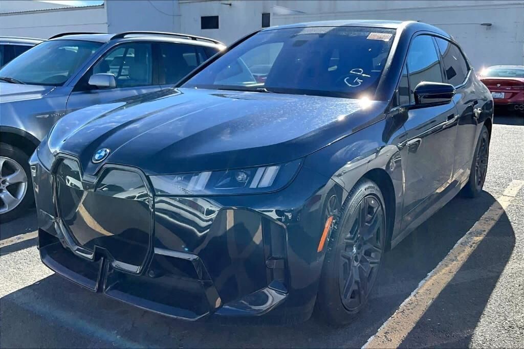 2026 BMW ix