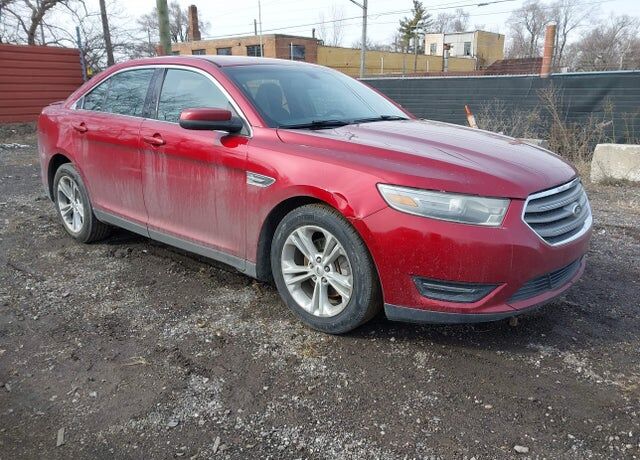 2014 FORD Taurus