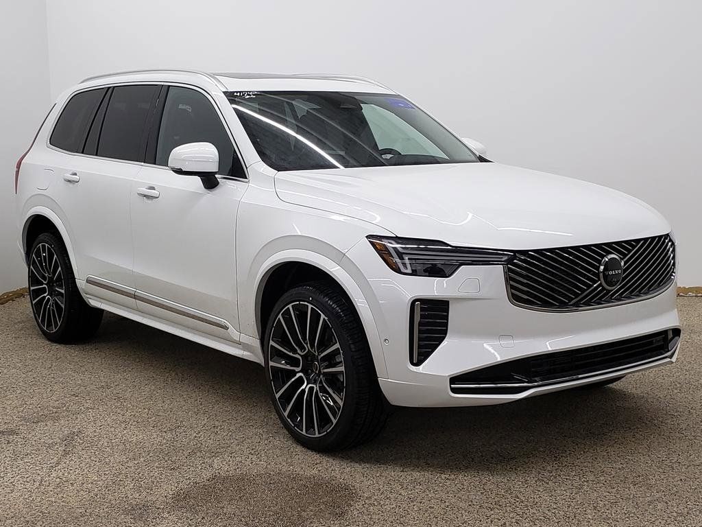2026 VOLVO XC90