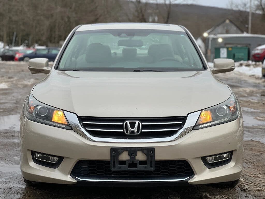 2013 HONDA Accord