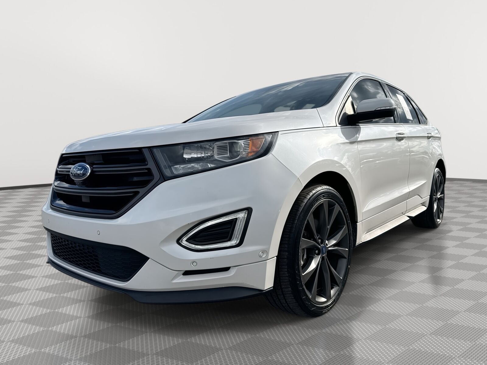 2018 FORD Edge
