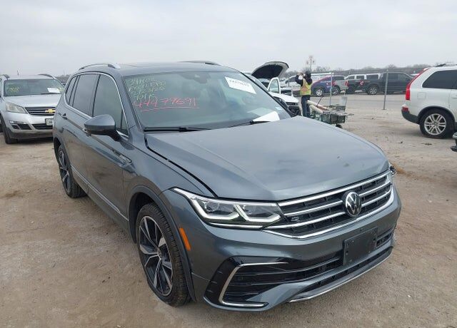 2024 VOLKSWAGEN Tiguan 4Motion