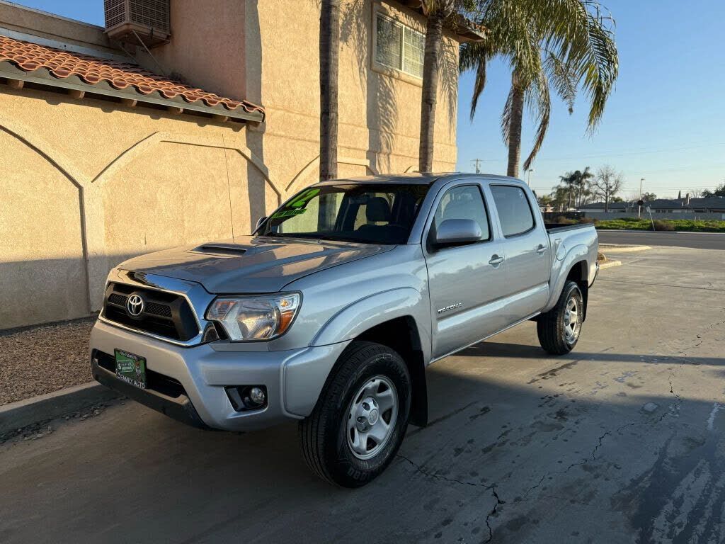 2012 TOYOTA Tacoma