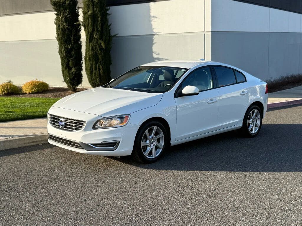 2014 VOLVO S60