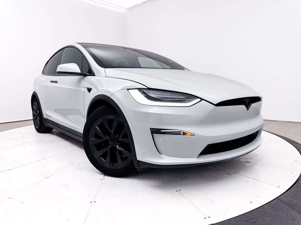 2022 TESLA Model X