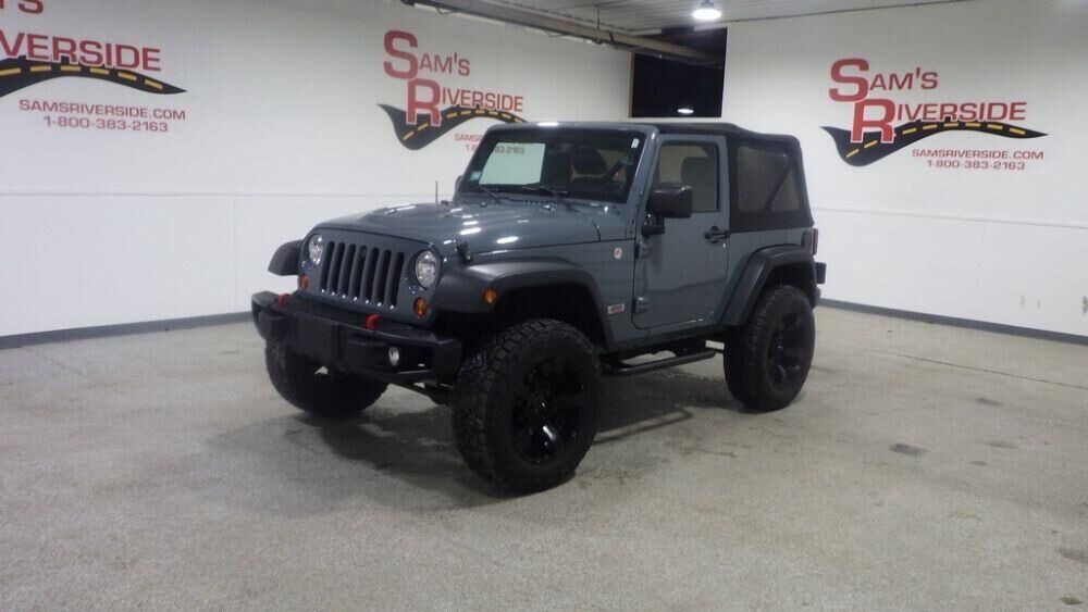 2013 JEEP Wrangler