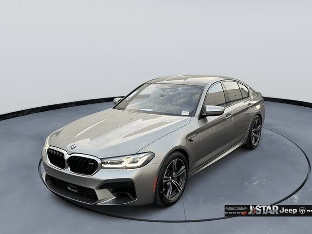 2022 BMW M5