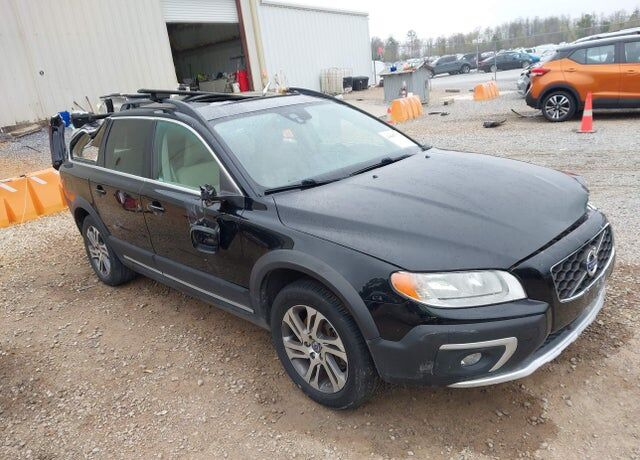 2015 VOLVO XC70