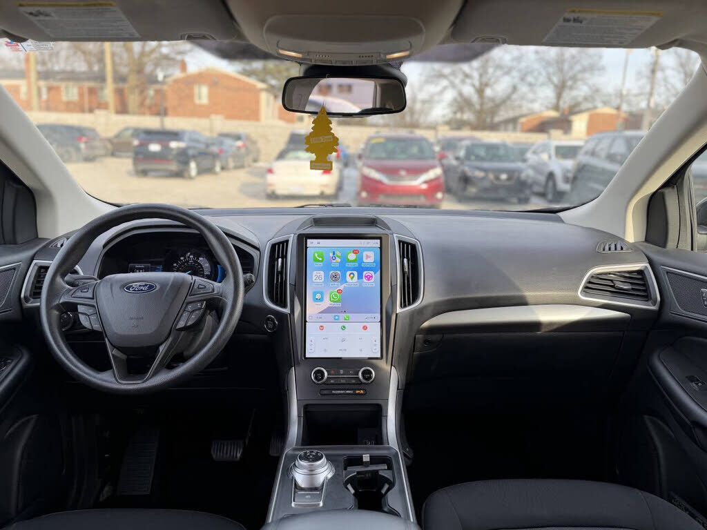 2022 FORD Edge