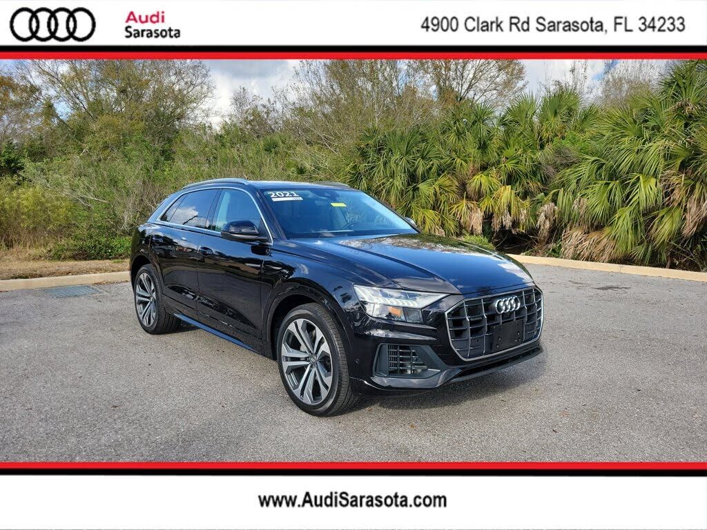2021 AUDI Q8