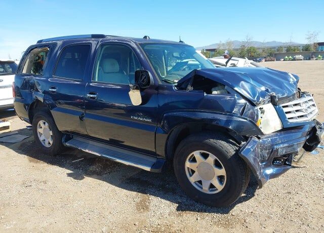 2005 CADILLAC Escalade