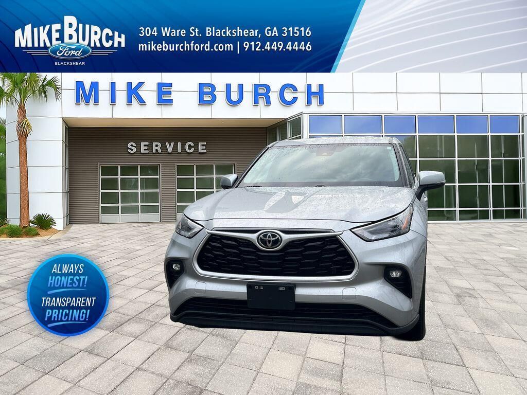 2024 TOYOTA Highlander