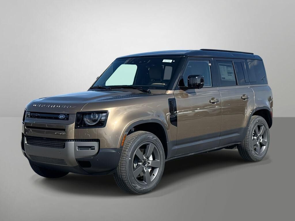 2026 LAND ROVER Defender