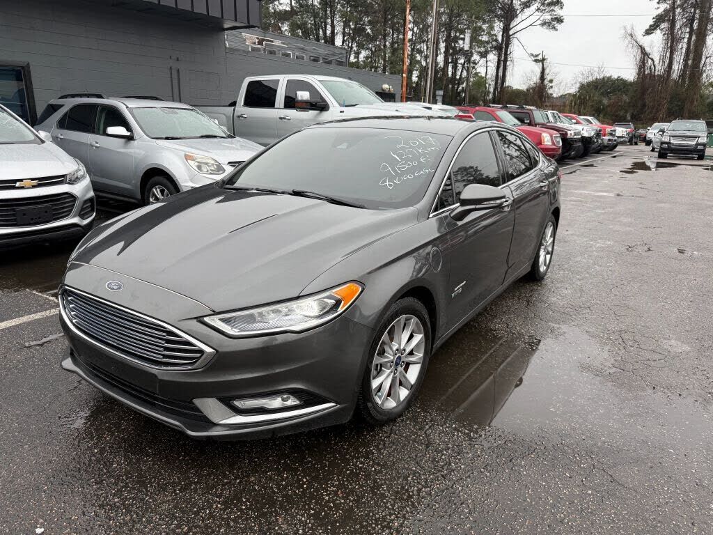 2017 FORD Fusion
