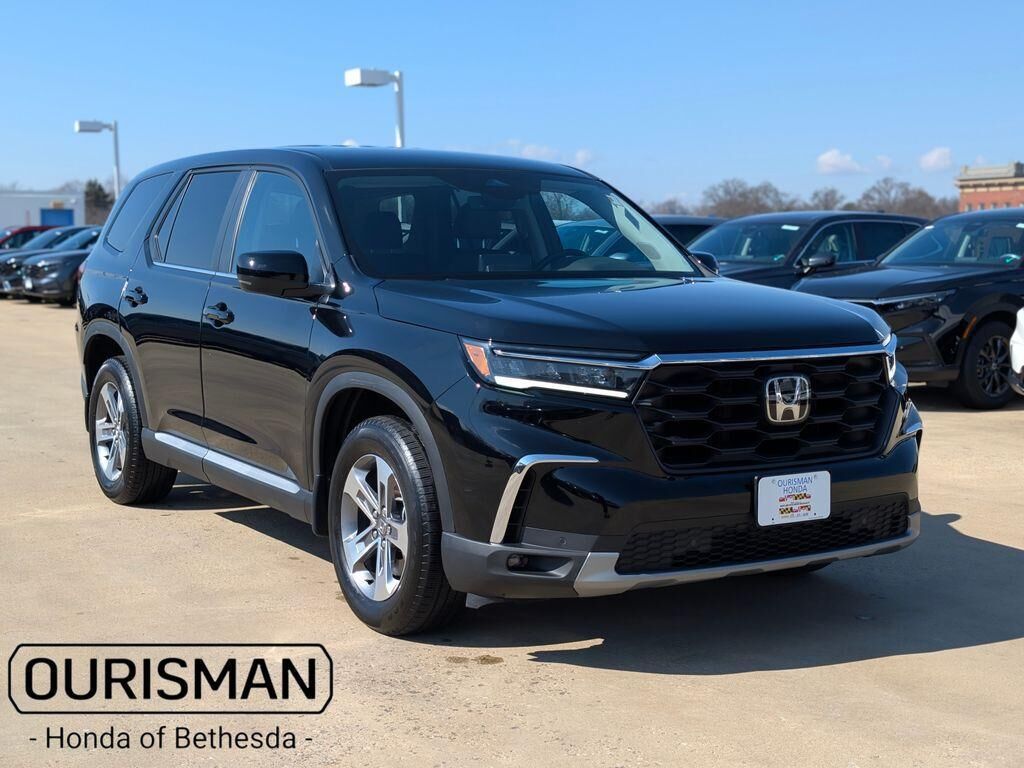 2025 HONDA Pilot