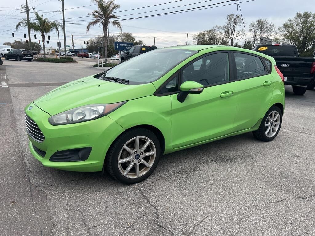 2015 FORD Fiesta