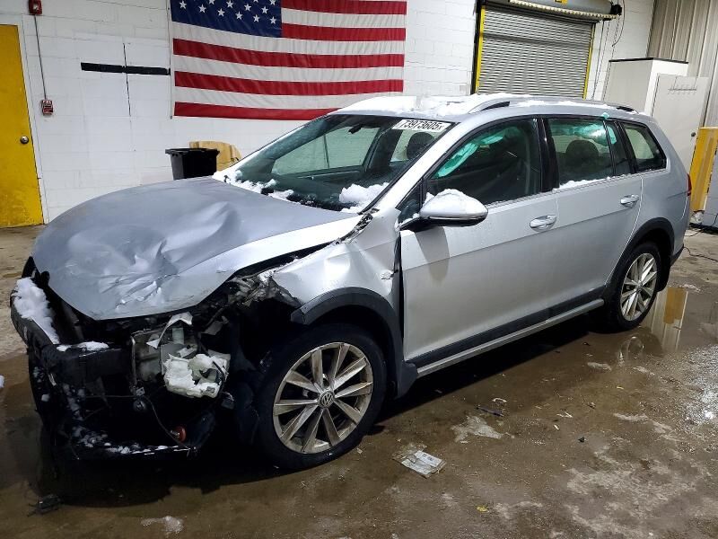 2017 VOLKSWAGEN Golf Alltrack