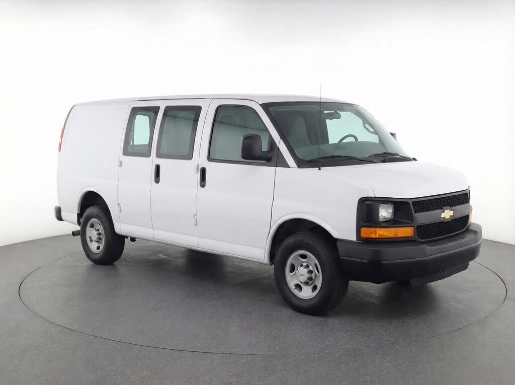 2023 CHEVROLET Express