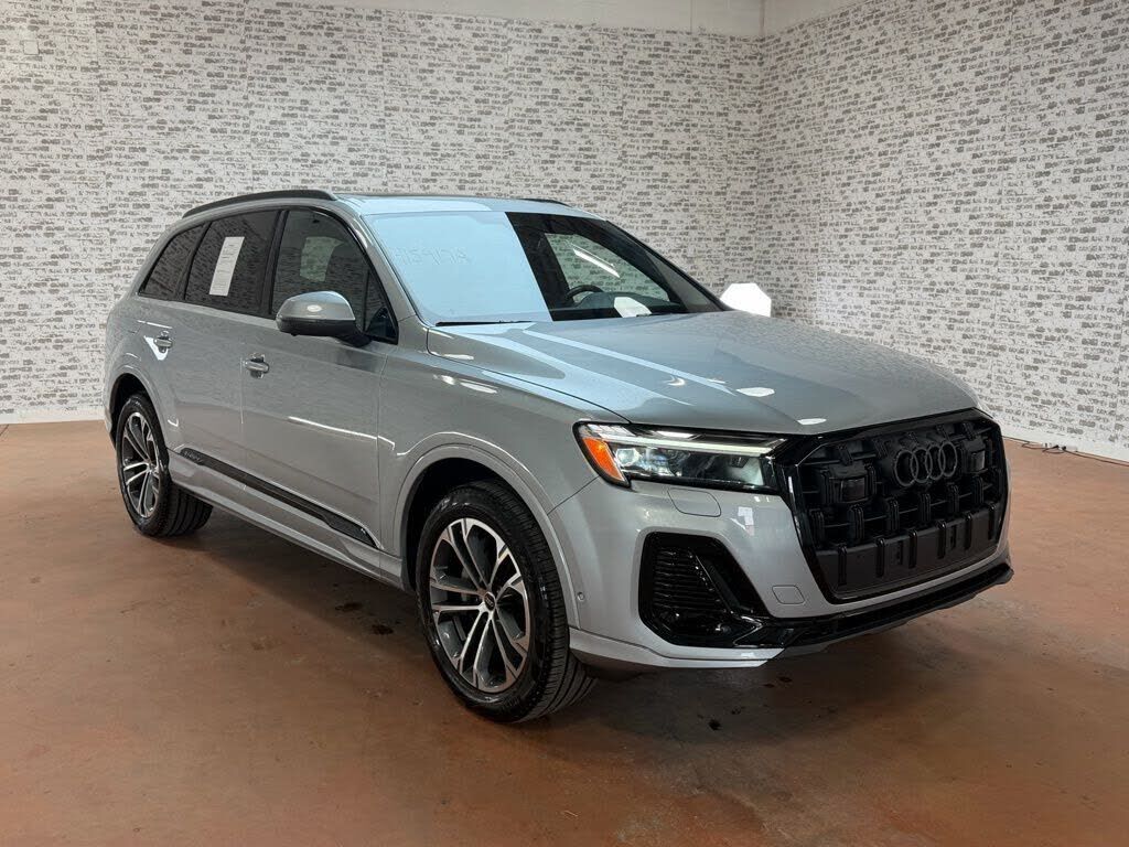 2025 AUDI Q7