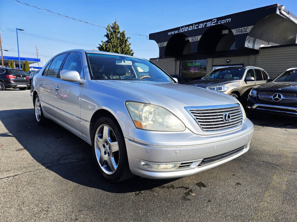 2005 LEXUS LS