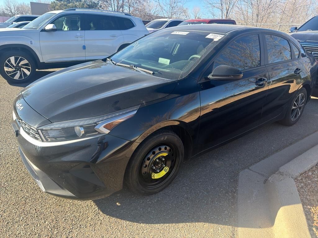 2024 KIA Forte