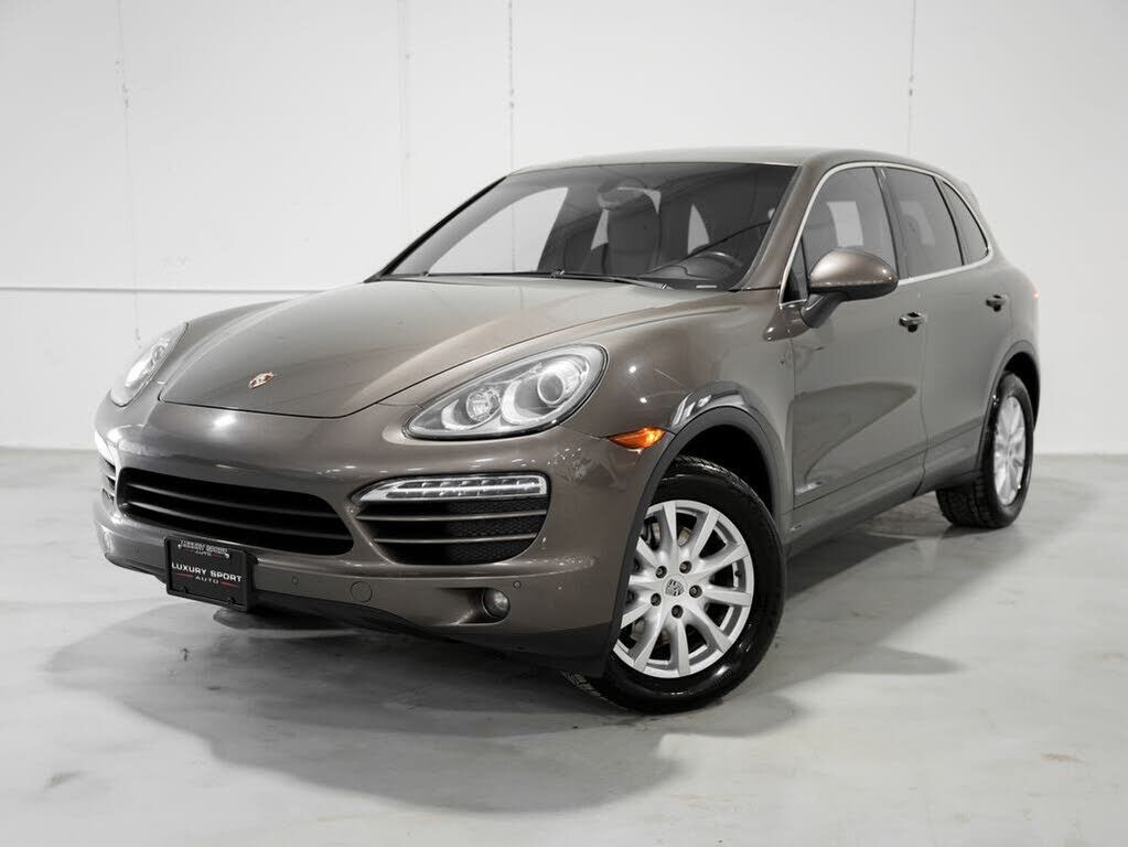 2012 PORSCHE Cayenne
