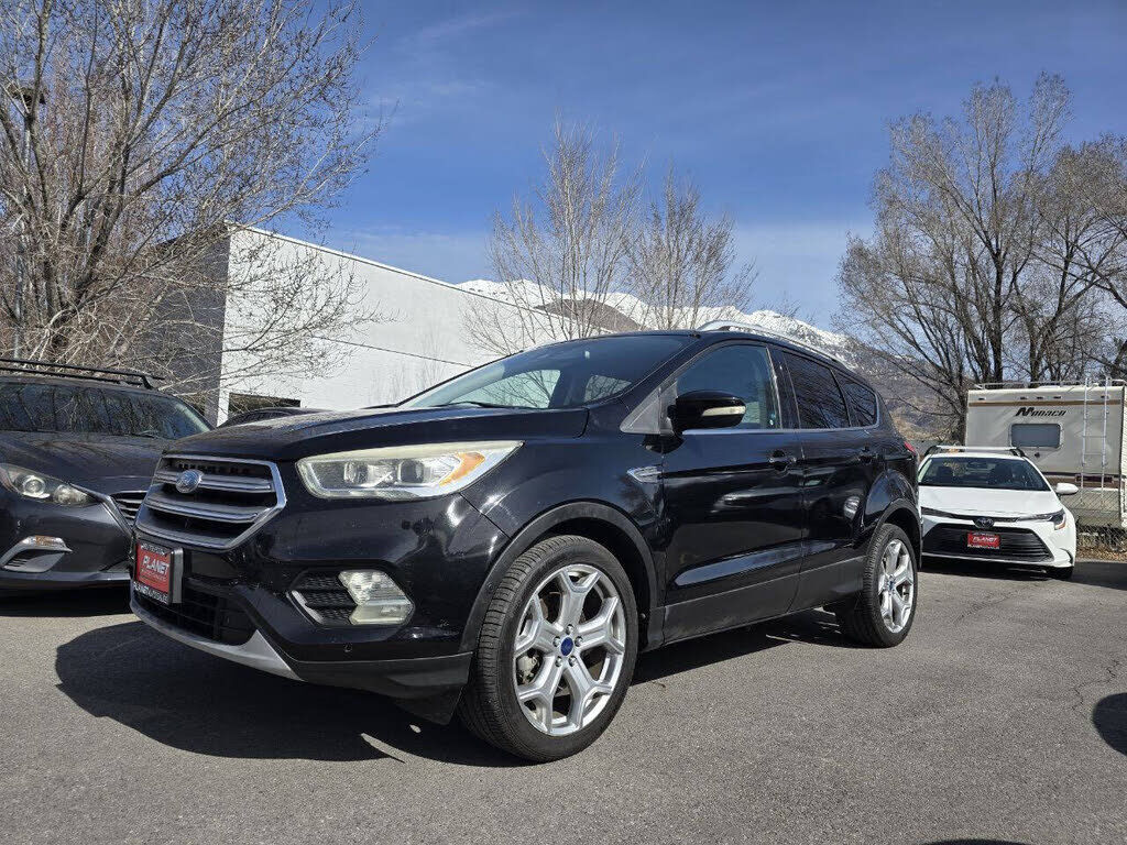 2017 FORD Escape