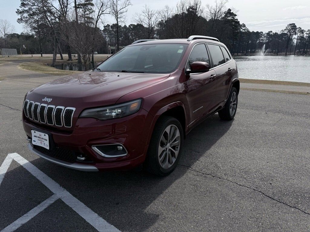2019 JEEP Cherokee