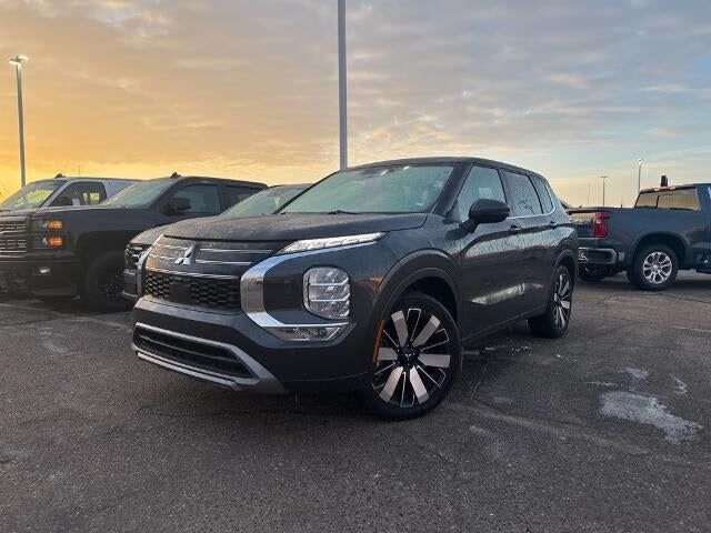 2025 MITSUBISHI Outlander