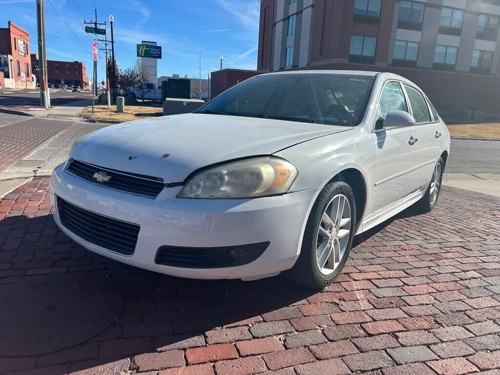 2010 CHEVROLET Impala