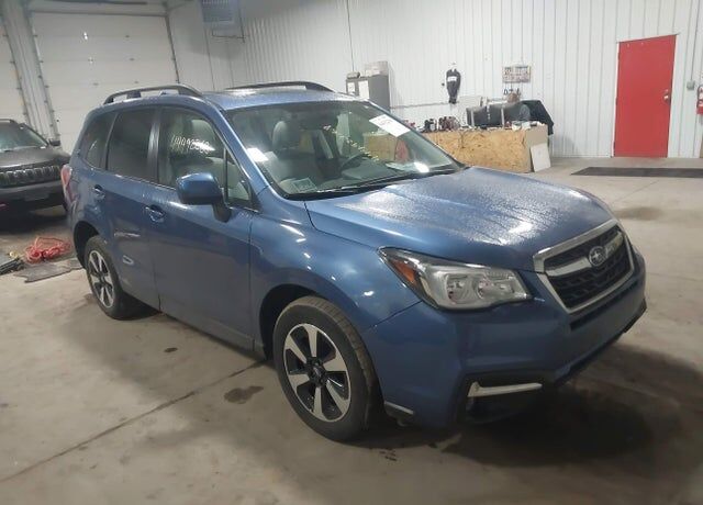 2018 SUBARU Forester