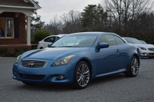 2012 INFINITI G37