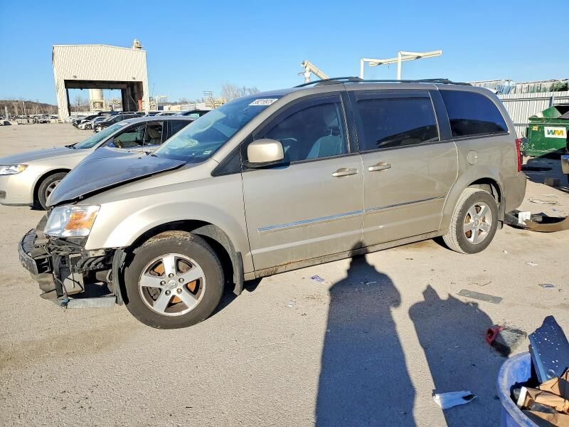 2008 DODGE Caravan