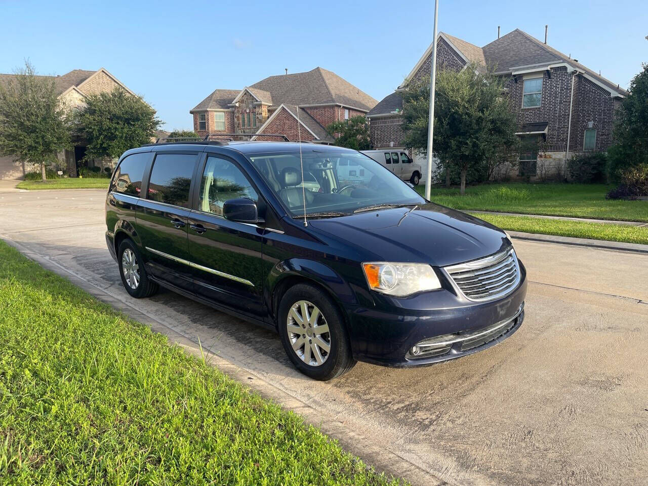 2015 CHRYSLER Town and Country