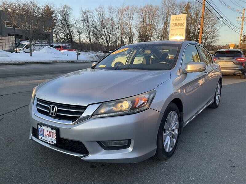 2013 HONDA Accord