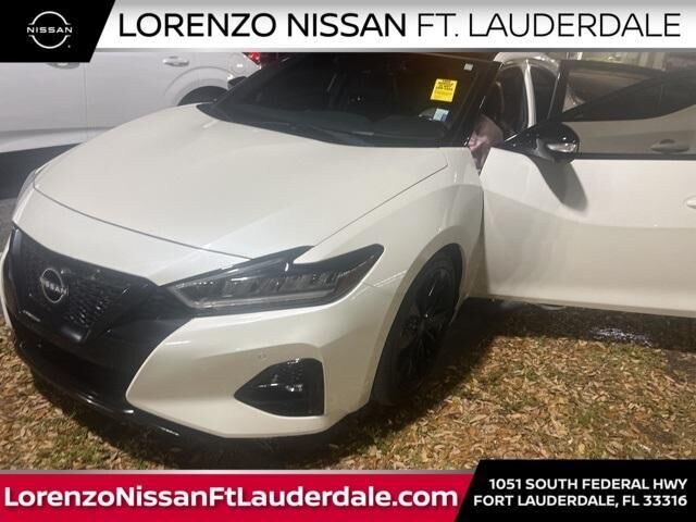 2023 NISSAN Maxima