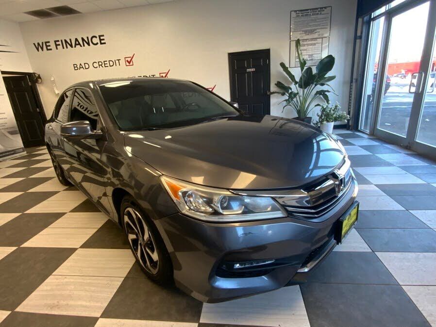 2017 HONDA Accord
