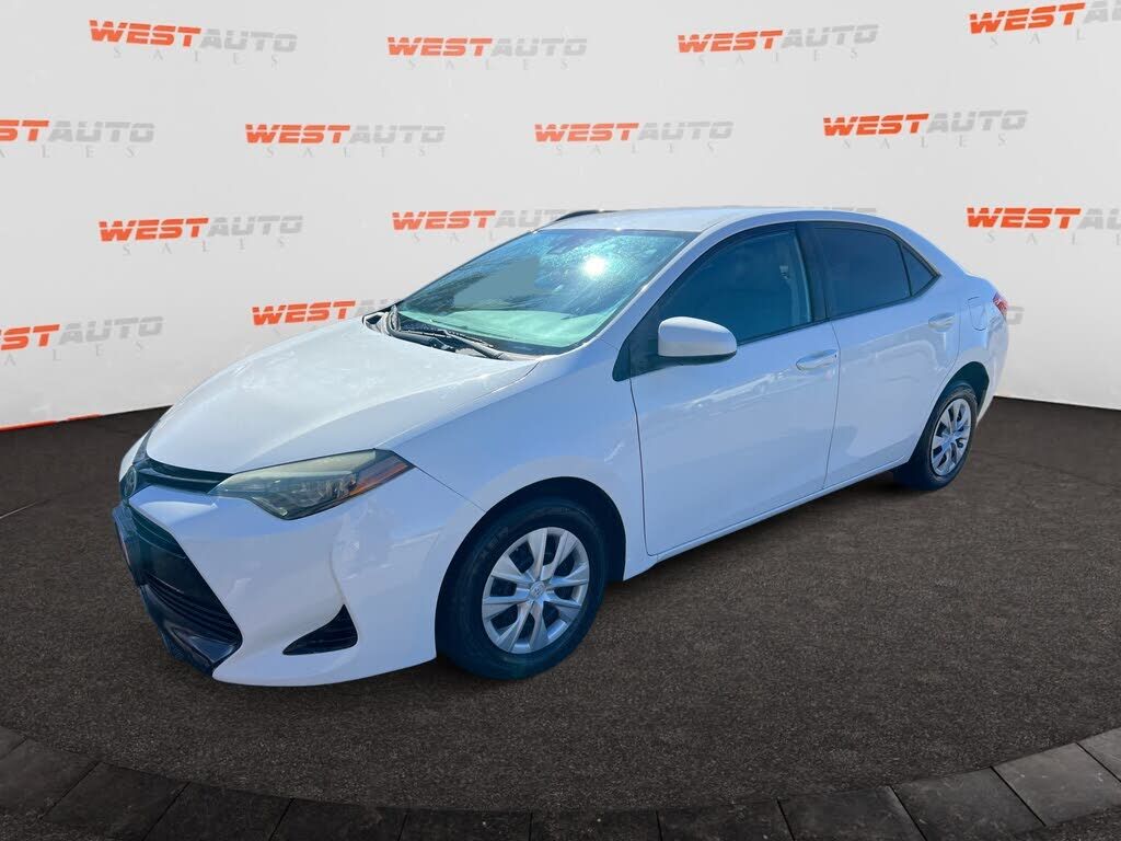 2017 TOYOTA Corolla