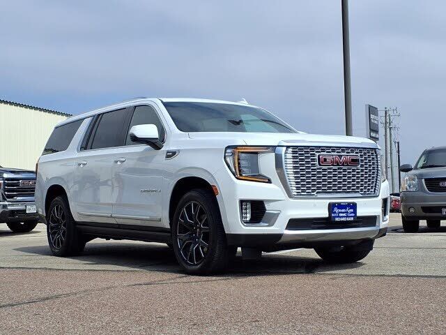 2024 GMC Yukon XL